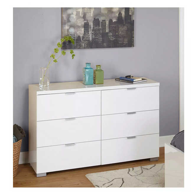 Simple White Drawer Chest